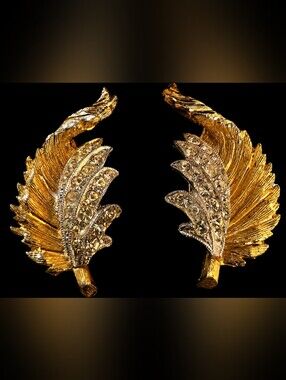 Vintage Signed CORO Gold Tone Rhinestone Leaf Earrings
